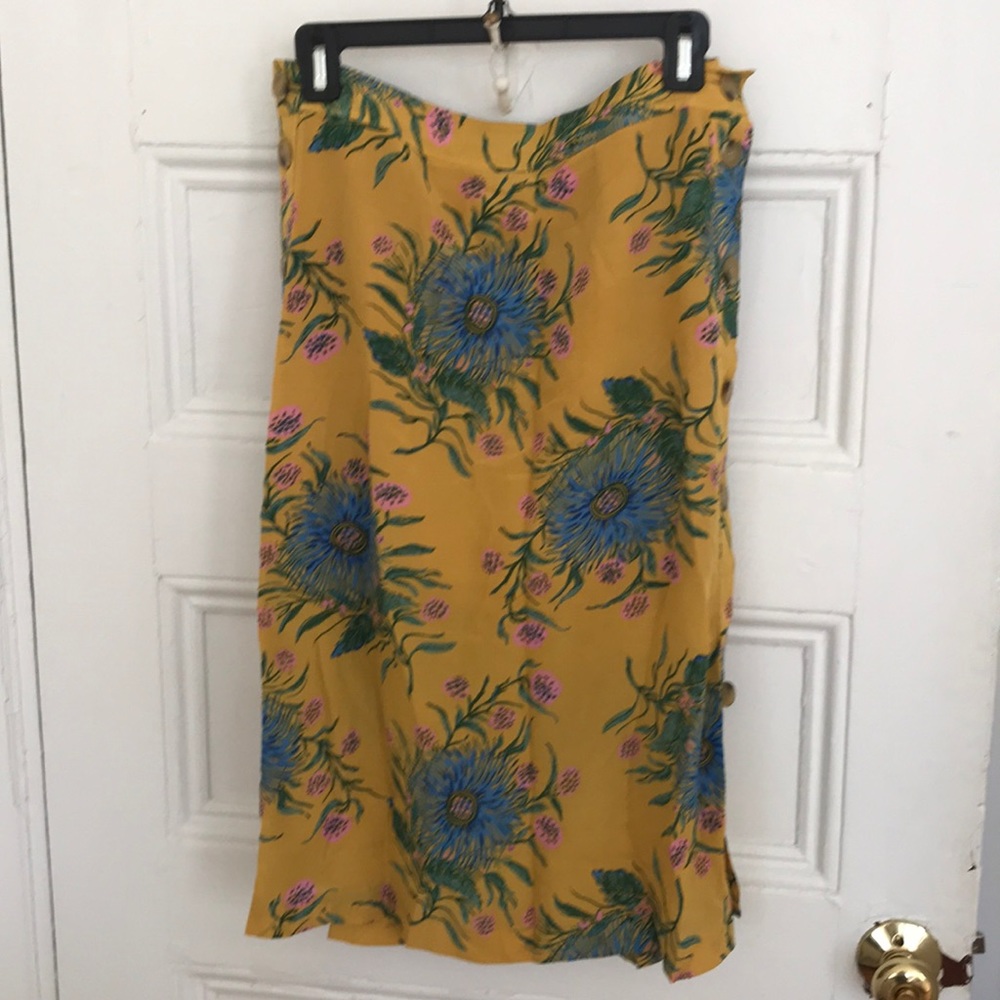 Madewell midi silk skirt- Size 4